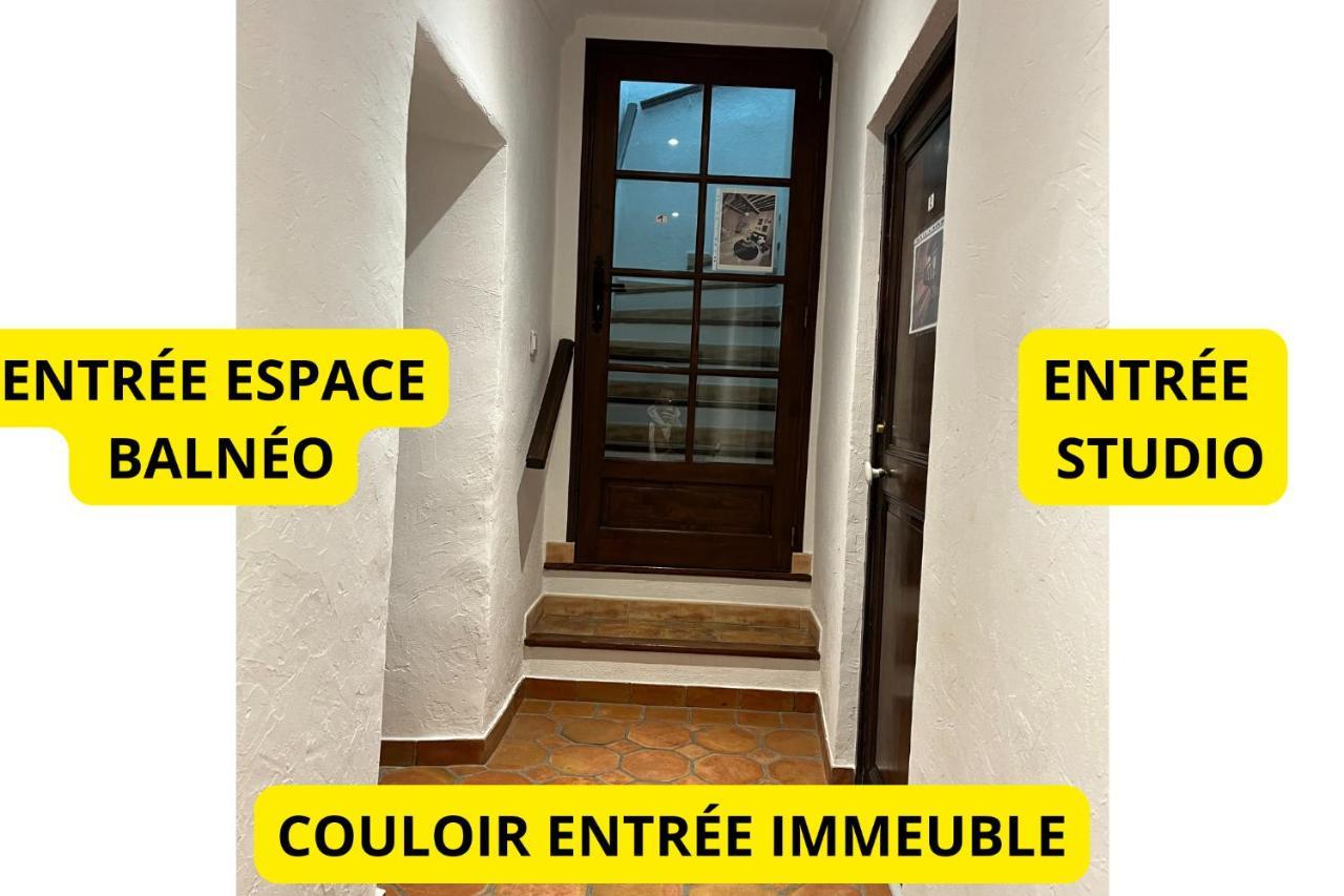 Appartamento Le Balneo Jacuzzi Vieil Antibes Safranier Esterno foto